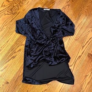 Sweewë Paris Woman’s Velvet Midnight Blue Wrap Top Size S/M
